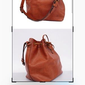 Louis Vuitton Tan Leather Shoulder Bag